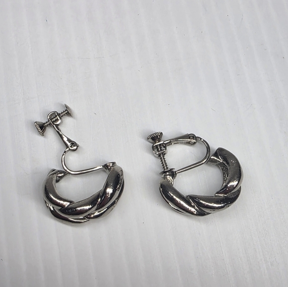 Elegant Silver toned braided Chunky Hoop clip on screw back Earrings - Picture 9 of 9